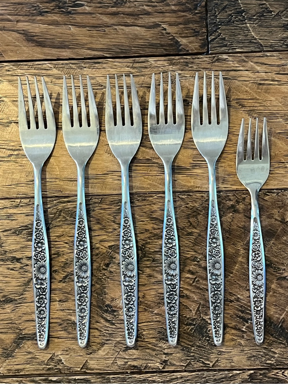 Vintage Floral Forks (Like Jardinera) Stainless by INTERPUR